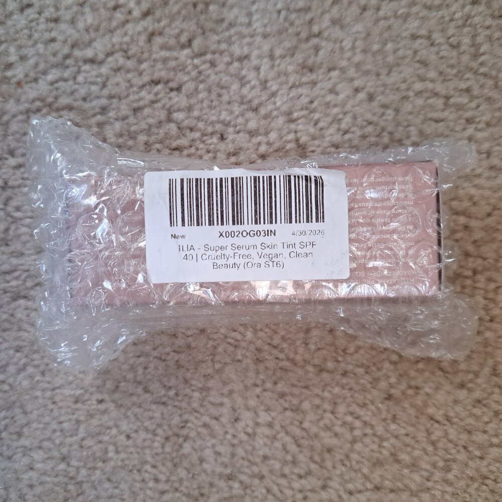 Ilia Super Serum Skin Tint SPF 40 in Ora ST6